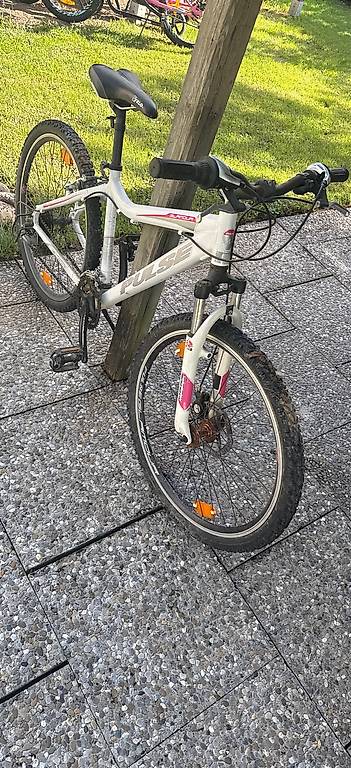 Zu verkaufen ist ein gebrauchtes Fahrrad 26 Zoll im Kanton Solothurn -  tutti.ch