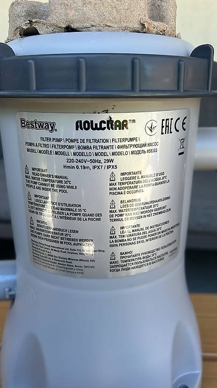 gleitmittel auf pisten Bestway pool pumpe in Nordrhein-Westfalen - Gummersbach