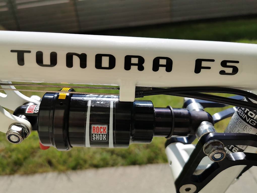 steppenwolf tundra carbon pro