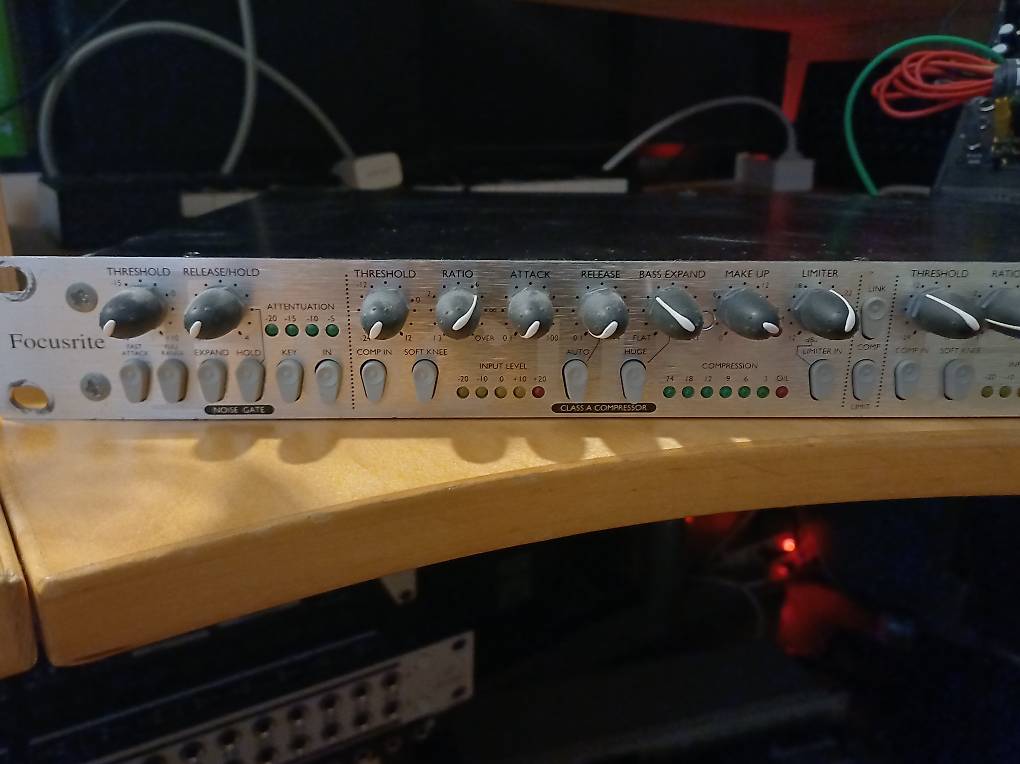 Focusrite Compounder Audio Compressor im Kanton Schaffhausen