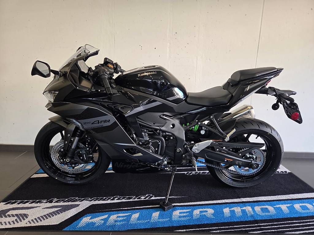 KAWASAKI Ninja ZX-4RR (35kW/57kW) Modell 2026 im Kanton Aargau