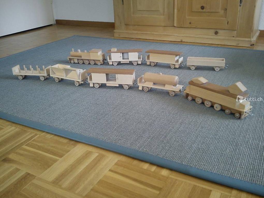 Holz Eisenbahnen / Holz Spiel Bahnen, NEU in Luzern kaufen