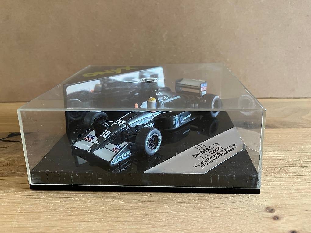 ミニチャンプス　GRAND PRIX SAUBER C12 J.J. Lehto ミニチャンプス GRAND PRIX SAUBER C12 J.J. Lehto
