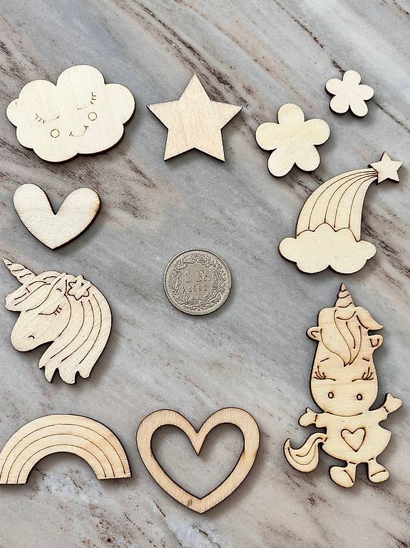 Einhorn basteln Holz Märchen Regenbogen im Kanton Zug - tutti.ch