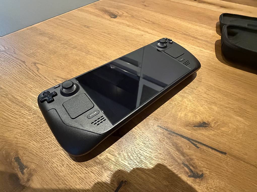 Steam Deck 256GB (+512GB SD) LCD im Kanton Luzern - tutti.ch