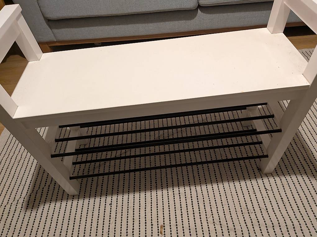 IKEA TJUSIG Schuhbank + Garderobe, weiss im Kanton Bern
