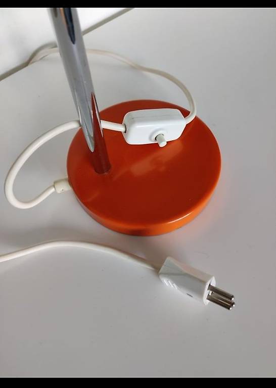 Vintage Tischlampe 60er/70er WILA orange mit Schwanenhals im Kanton ... Vintage Tischlampe 60er/70er WILA orange mit Schwanenhals im Kanton ...