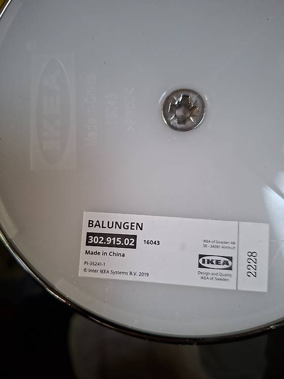 Ikea sonderedition Balungen Klobrste / Klopapierhalter im Kanton Aargau -  tutti.ch