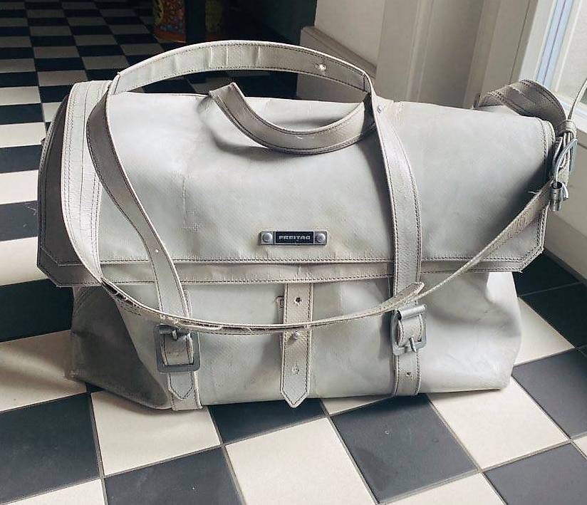 送料無料　freitag reference carolus R511 FREITAG REFERENCE*R511 CAROLUS | public
