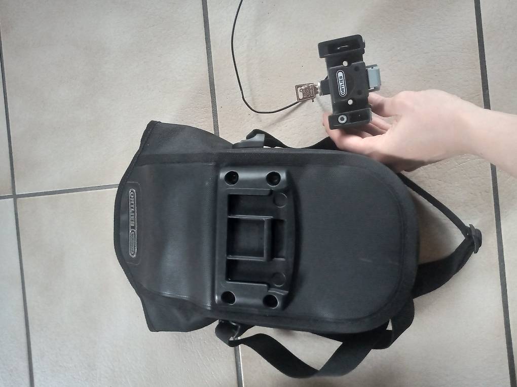 NEU Fahrradtasche Ortlieb BACKROLLER /Ortlieb Lenkertasche im Kanton Zürich tutti.ch