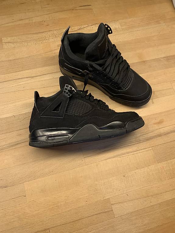 Black Cat 4er Jordans Jordan Black Cats 43 Größe, € 150,- (1210