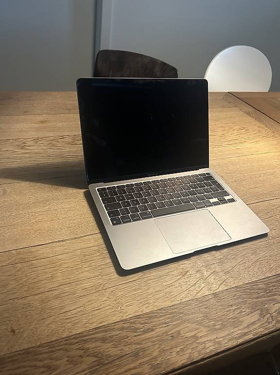 MacBook Air M1 16 GB RAM / 256 GB SSD im Kanton Zürich - tutti.ch