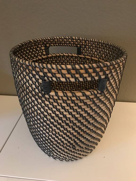 COS Ovaler Übertopf Aus Kunststoff – 55 Cm, Ebenholz, Für Innen & Außen, 1–5 Stück