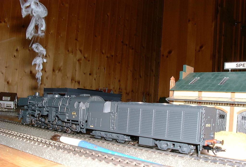 Märklin 37172 - Locomotive vapeur avec tender - Serie 27