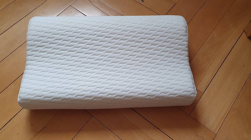 teppich 250x300 poco X, Möbel gebraucht kaufen in Hamburg Farbe:Weiß, 4er-Pack main image 0