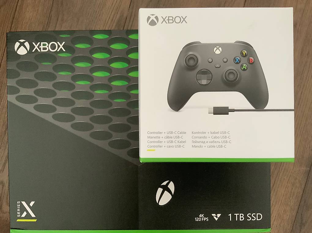 Popular XBox Series X 1TB mit Controller in OVP, Top!