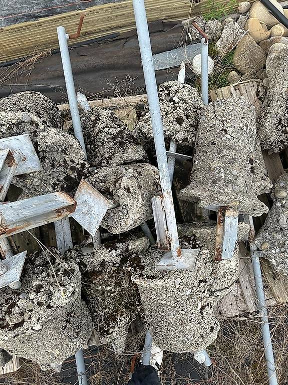 Eisenstangen mit Befestigungsfunktion im Kanton Bern tutti.ch