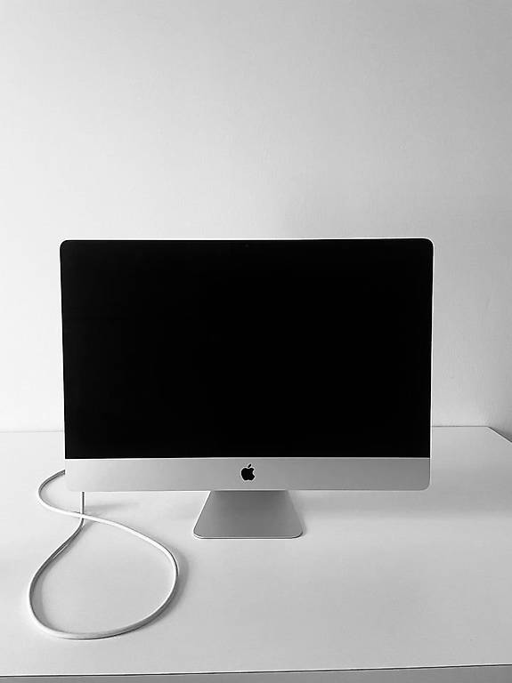 iMac Retina 5K 27-Zoll, 3.6 GHz i9, 2TB SSD, 64GB RAM im Kanton St