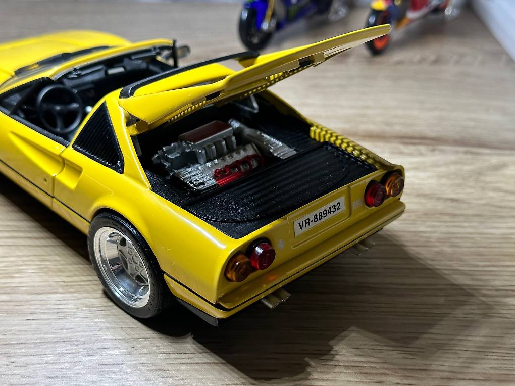 Ferrari 328 GTS de 1985 à vendre - voiture ancienne de collection