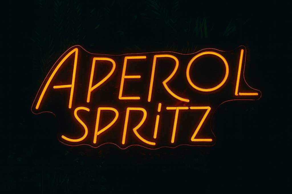 Wunderschne Aperol Spritz Leuchtschild Ebenbild