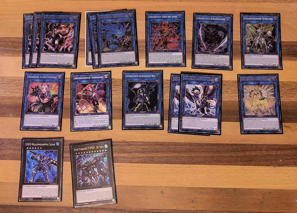 Yugioh Unchained Deck komplett plus Zusatz (Yu-gi-oh) im Kanton  Schaffhausen - tutti.ch