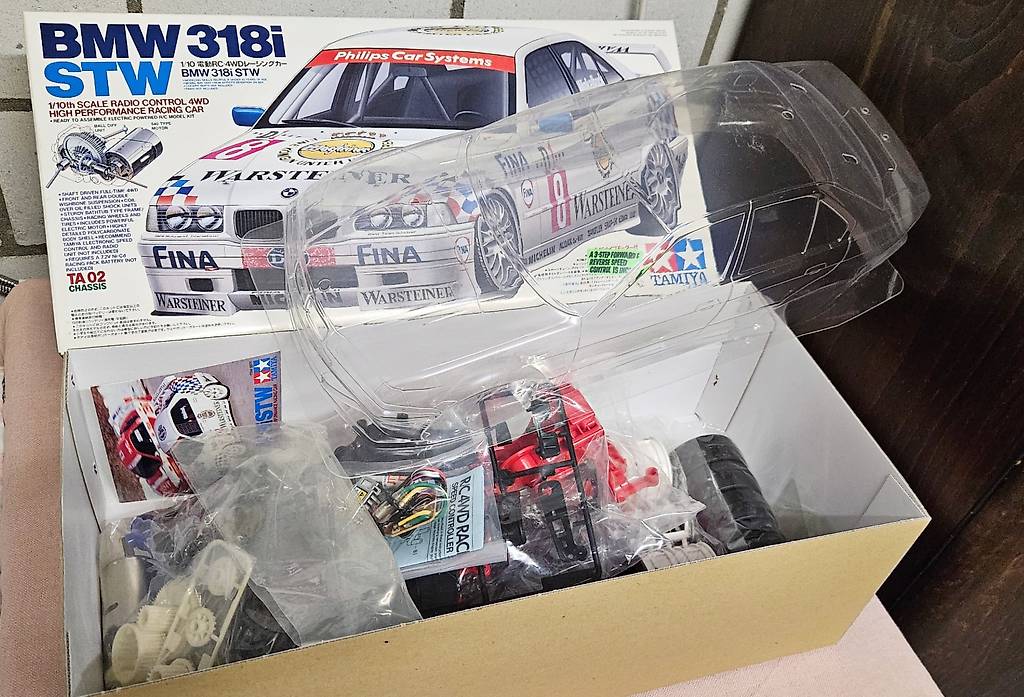 Tamiya BMW 318I STW 1996 TA02 im Kanton Bern - tutti.ch