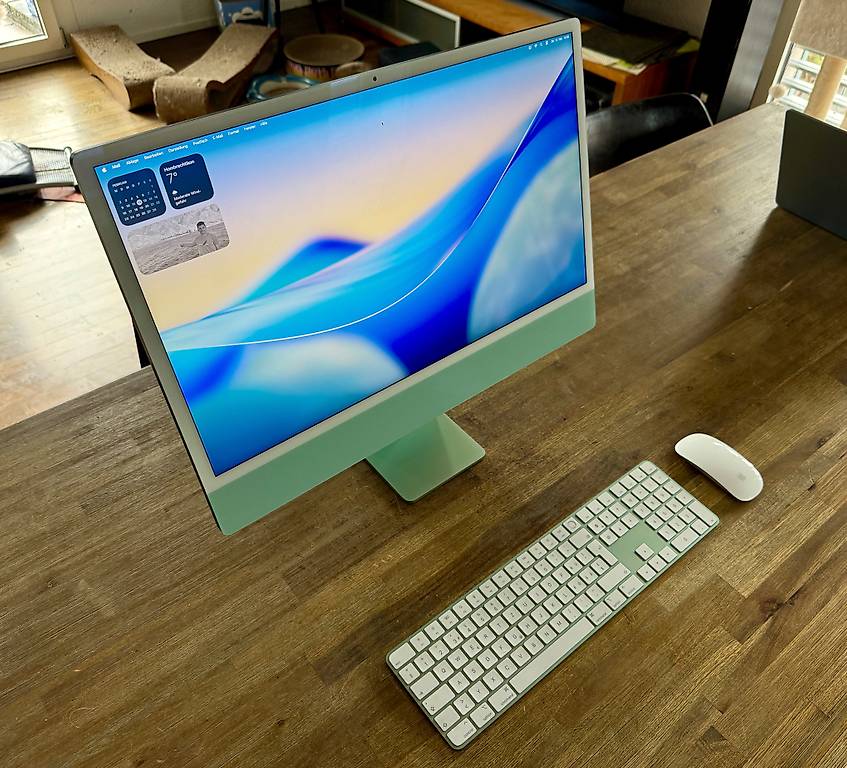 Wie neu: iMac 24 2022 M1 16GB 1TB SSD 8C GPU Grün im Kanton Zürich