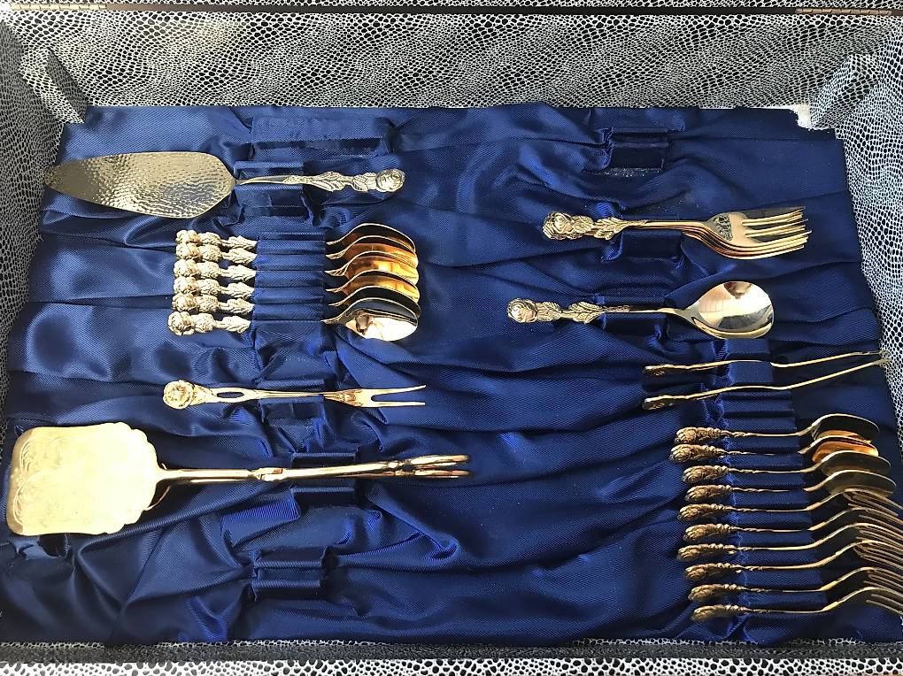 Goldbesteck Solingen 23/24 Karat hartvergoldet im Kanton Zürich