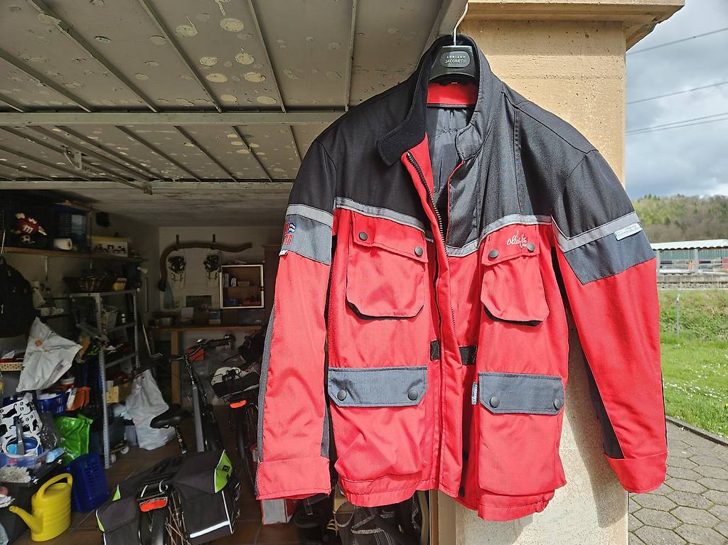 Motorradjacke Im Kanton Jura Tutti Ch