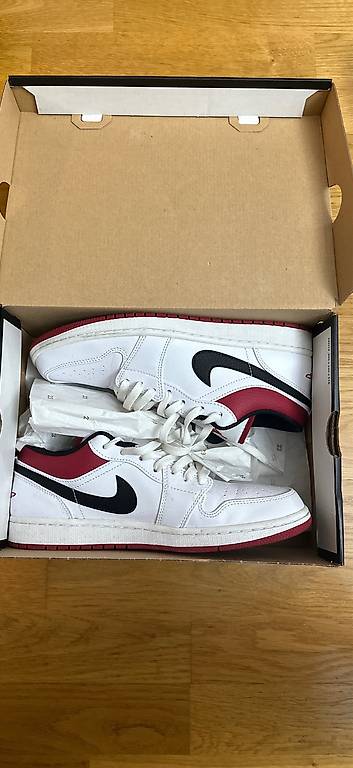 Jordan 1 low 43 hotsell