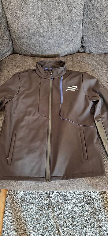 VW R Softshell Jacke (XXL) im Kanton Basel-Stadt