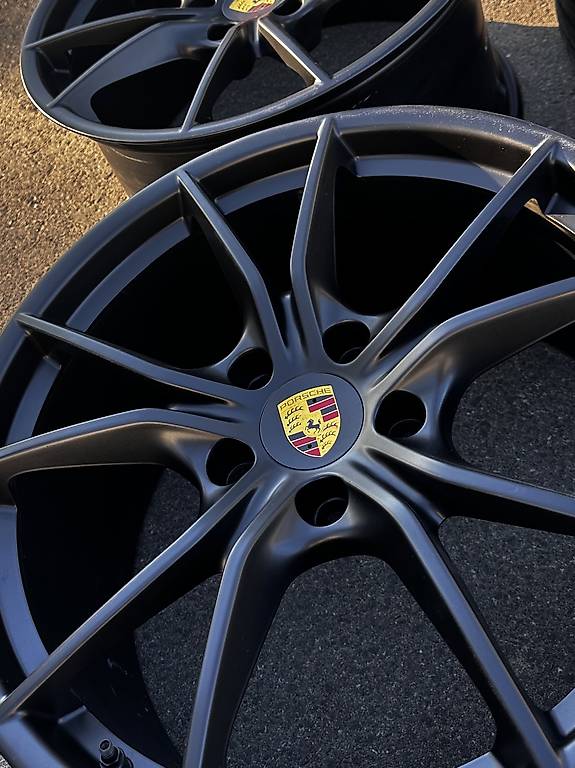 Porsche Original 20 Zoll 718 Cayman 982 Boxter Felgen im Kanton