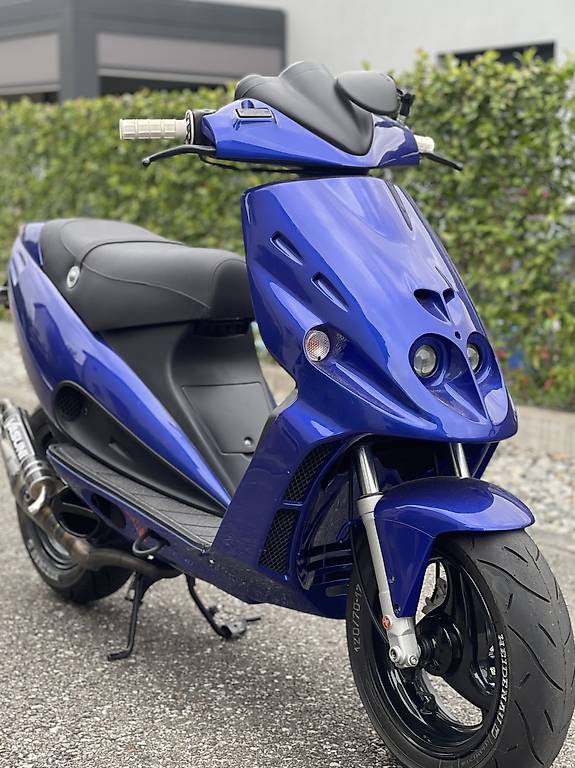 Malaguti Phantom f12 50-Aria Cantone Ticino