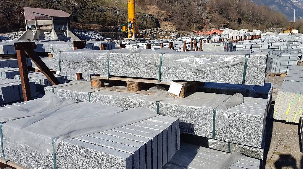 34+ Beton Stelen 250 Cm, Stelen aus beton in verschiedenen größen.