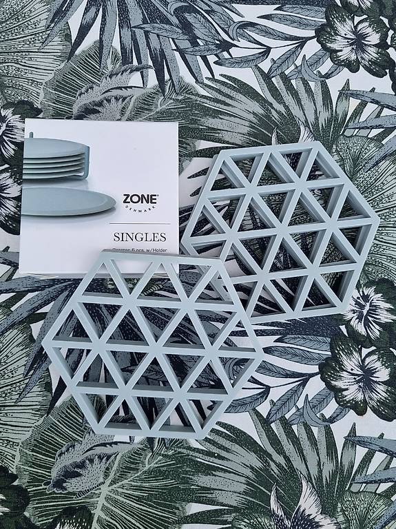 Zone Denmark Singles Silikon-Untersetzer Für Gläser – 6er Set Mit Halter, 10 Cm Durchmesser, In Taupe