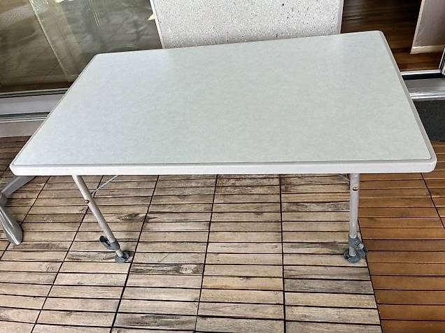 Campingtisch von Westfield Cantone Zurigo - tutti.ch