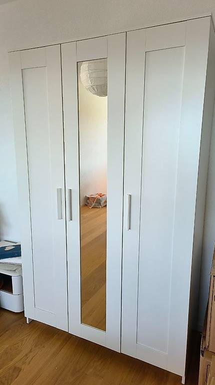 IKEA BRIMNES Kleiderschrank 3-türig im Kanton Zürich