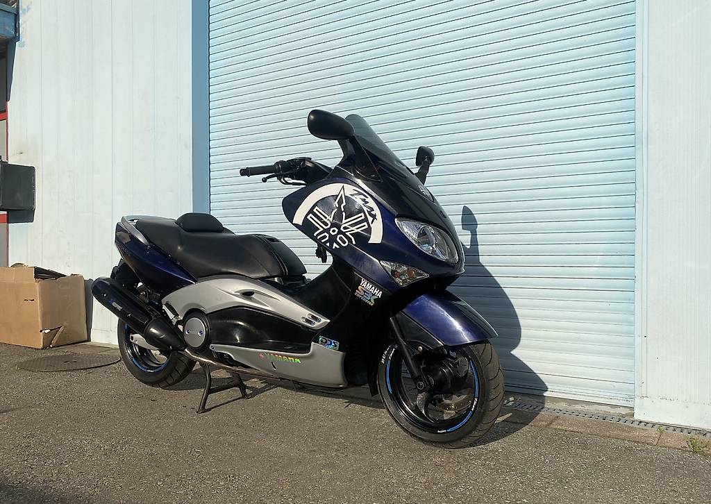 T Max Blu Elettrico Tmax Tech Max Offerta T Max 530 Nuovo Max 530