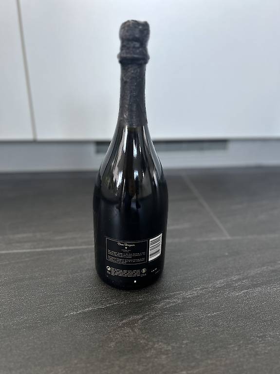 Dom Pérignon Vintage 2010 Champagner im Kanton Schwyz - tutti.ch