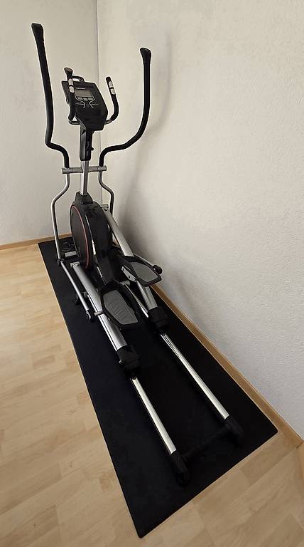 Neuwertiger Crosstrainer Kettler Skylon im Kanton Basel