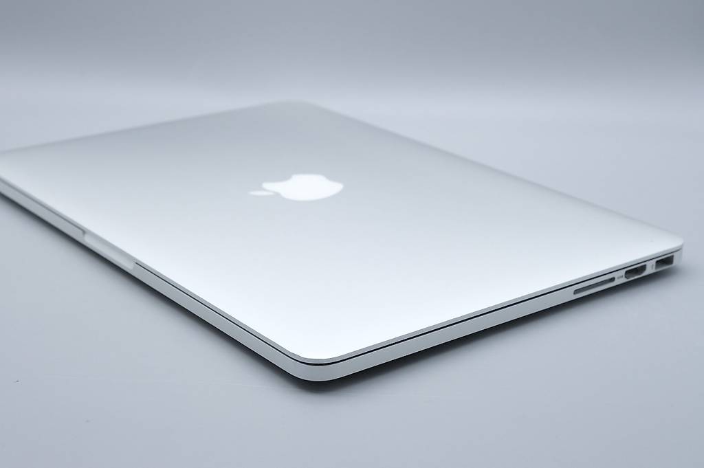 Apple MacBook Pro 13