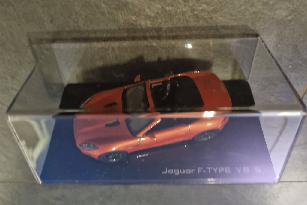JAGUAR F-Type Cabriolet V8 5.0 S 495 ch - Voitures