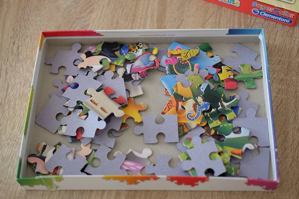 Puzzle Mickey Mouse 60 Teile im Kanton Bern - tutti.ch