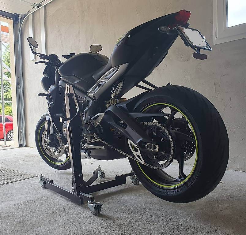 TRIUMPH Street Triple RS 765 ABS Naked Bike Im Kanton Aargau Tutti Ch