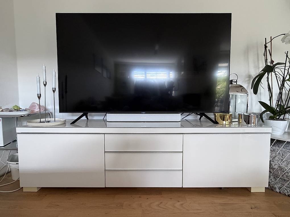 IKEA BESTA BURS TV Möbel weiss hochglanz mit Glas im Kanton Zürich