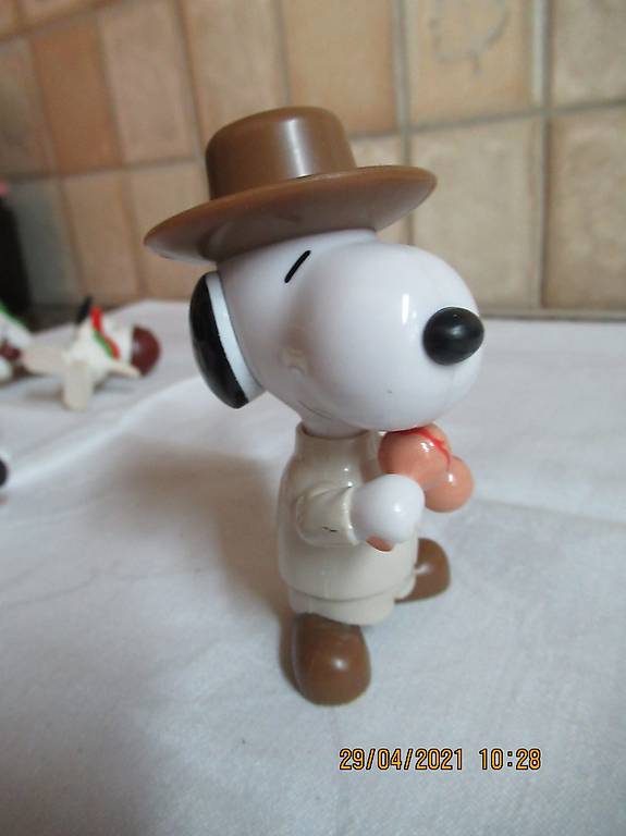 Snoopys Diverse Snoopy Figuren Canton Argovie Tutti Ch