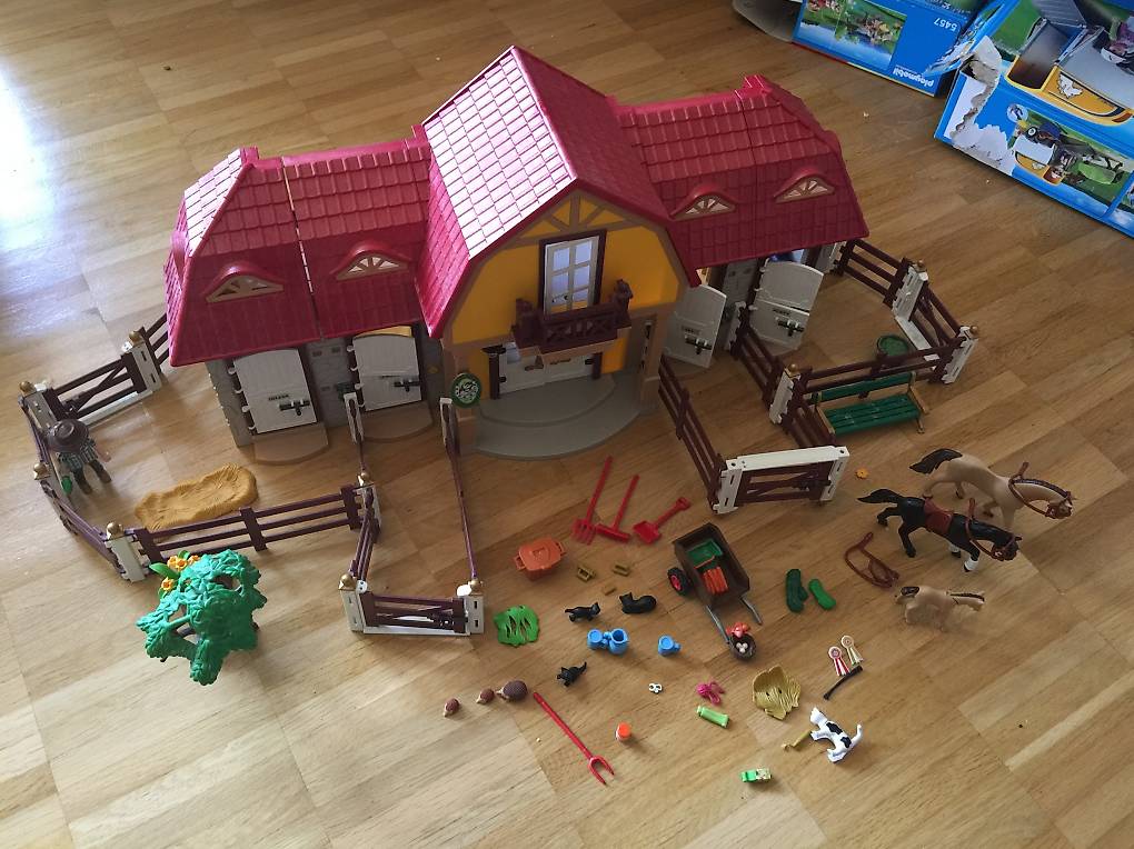 Playmobil Großer Reiterhof mit Paddocks (5221) Canton Basel-Landschaft