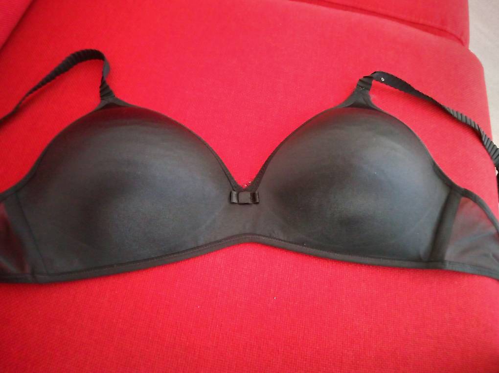 Gorsenia Reggiseno Semi-Imbottito Christina K680 – Elegante Con Pois, Prodotto In UE