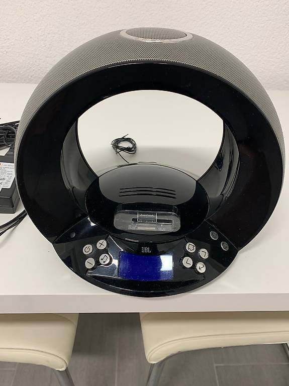 JBL- Radio-iPod Wecker im Kanton Zürich