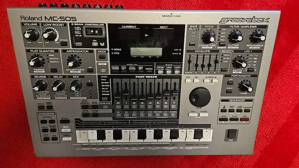 ROLAND Groovebox MC-505 im Kanton St. Gallen - tutti.ch